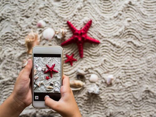 Vacanze 2019: ecco le regole del galateo digitale