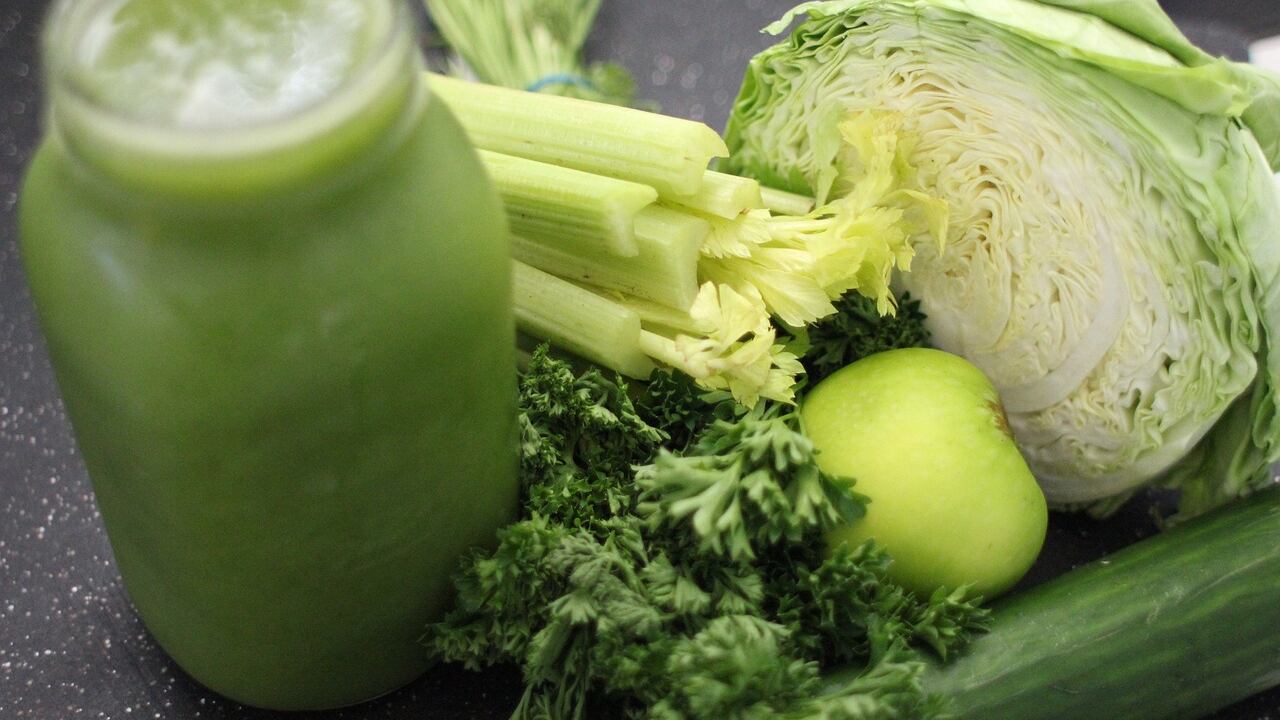 Dieta detox (post feste): 12 ingredienti che non possono mancare
