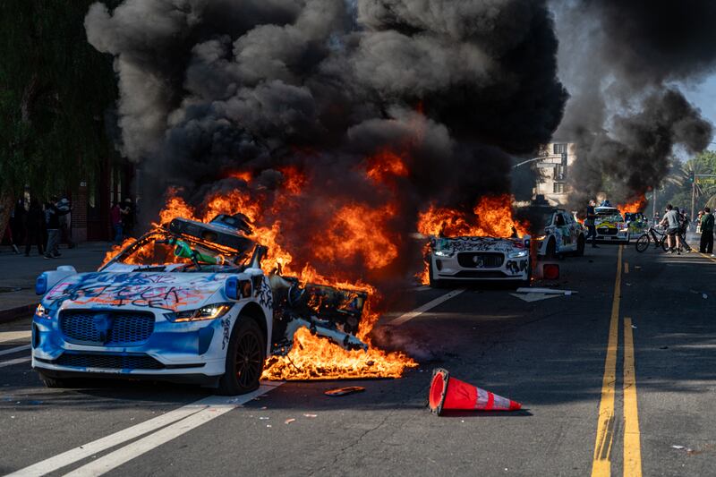 Proteste e scontri a Los Angeles 7