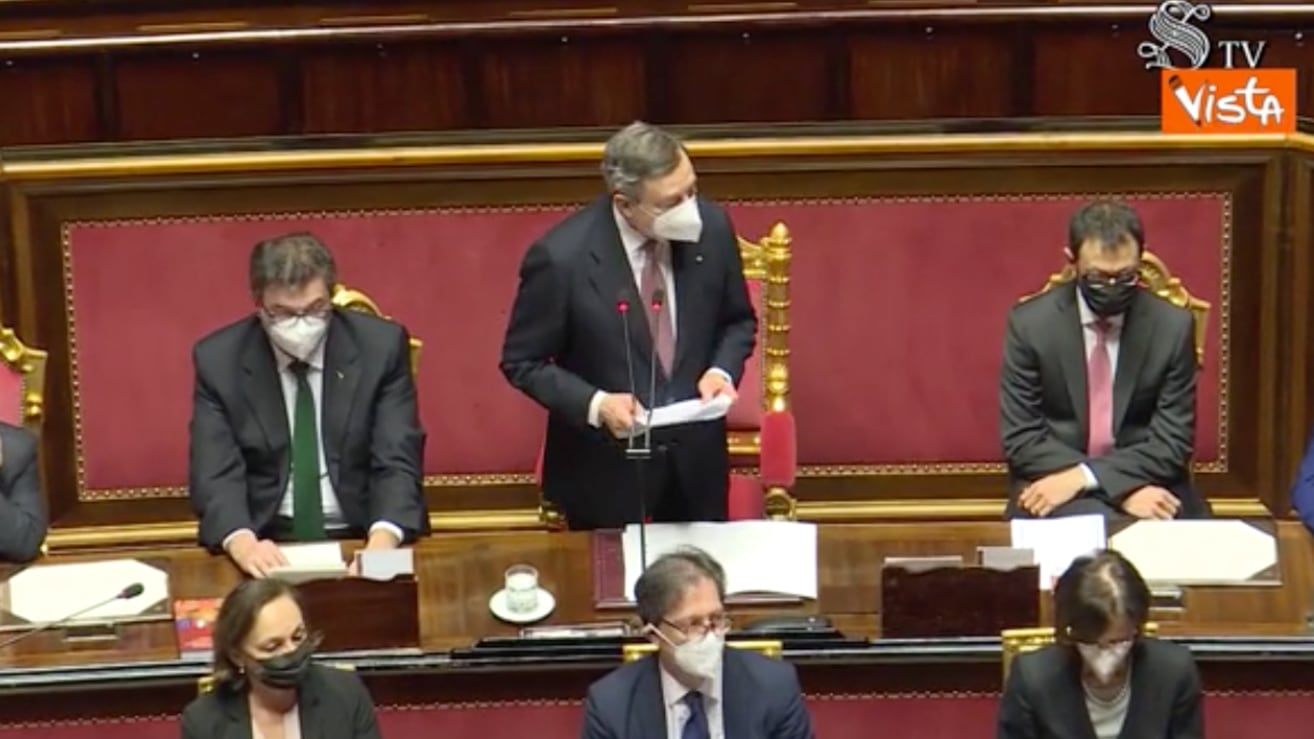 "No, si dice signor Presidente...". Draghi e la lezione ai perbenisti