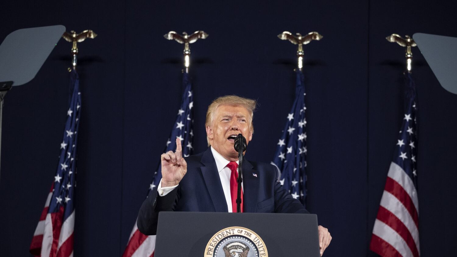 Processo ai "Big Tech". E Trump ne approfitta. "Giustizia o ci penso io"
