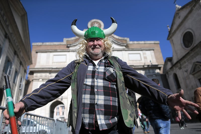 La "discesa" del Carroccio su Roma: la piazza leghista 15