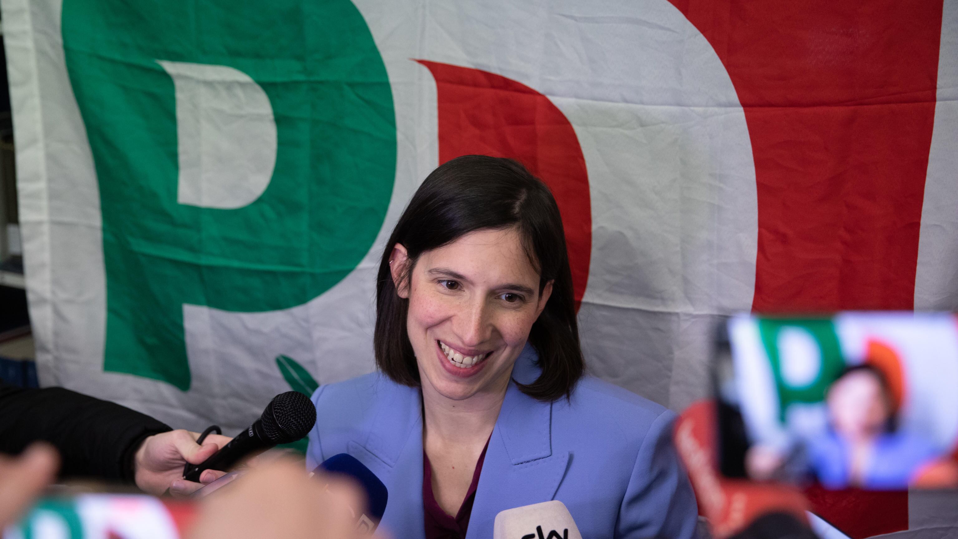 “Sono mica tutti Boccia…”. Così Schlein irrideva i suoi futuri “sponsor”