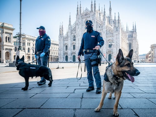 Virus, la fine passa da Milano: "Perché può esplodere ancora"