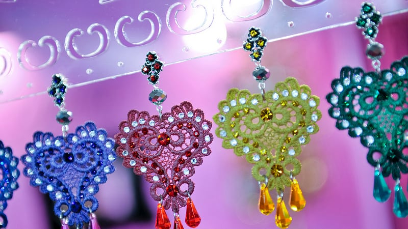 Bijoux e accessori, ecco tre stili di vita per essere alla moda