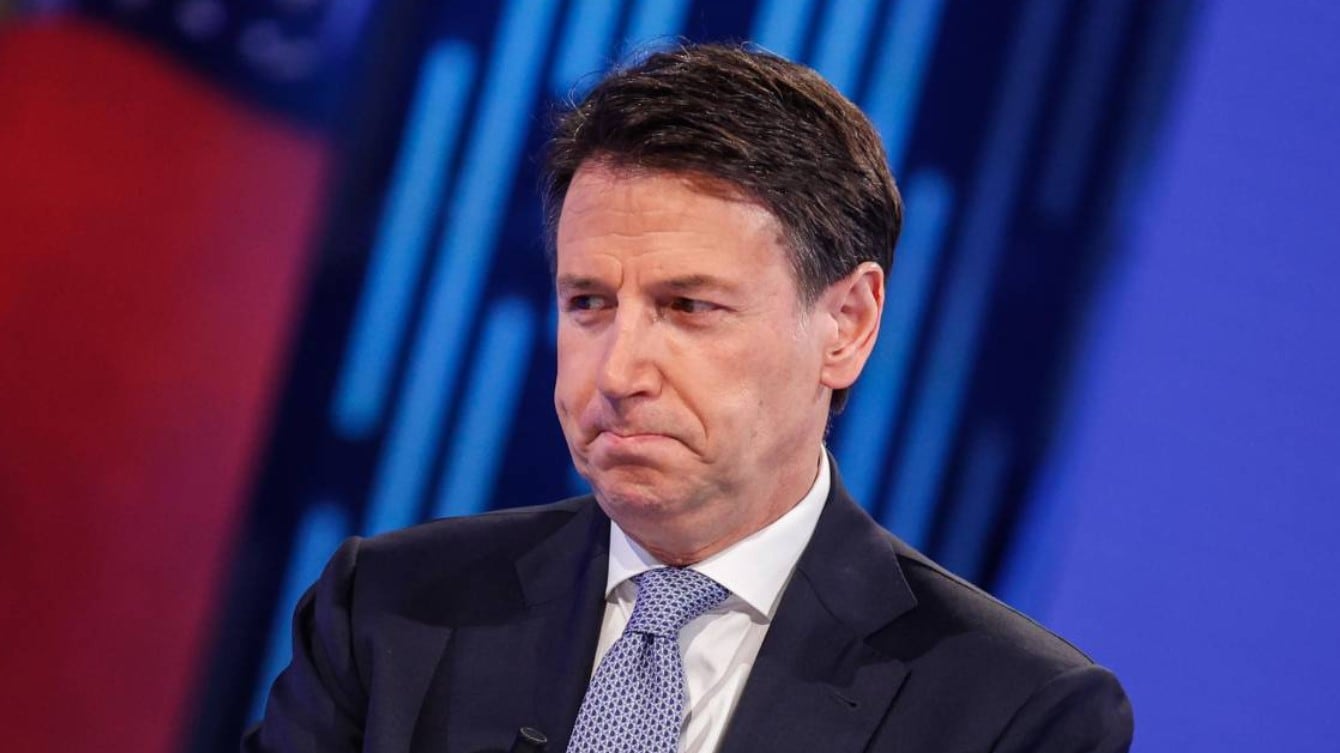 La petizione di Conte per il salario minimo. Ma dimentica che è stato al governo