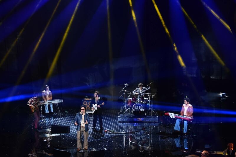Elio e le Storie Tese nella storia di Sanremo 16