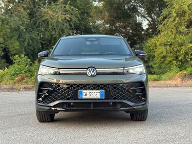 Volkswagen Tiguan eHybrid: guarda la gallery del nuovo SUV ibrido 3