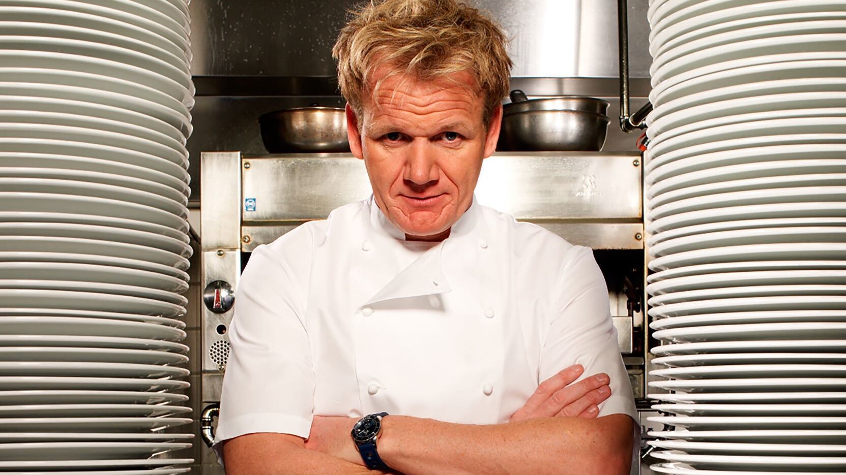 Anche Ramsay vittima di "swatting". Paura per lo chef: ecco che cosa è successo