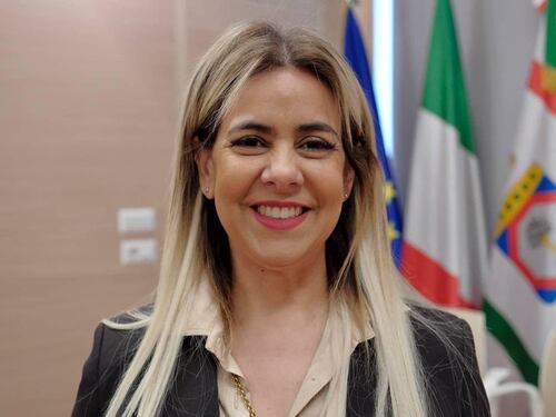 "Voti comprati in Puglia". Si dimette assessora dem, arrestati marito e sindaco