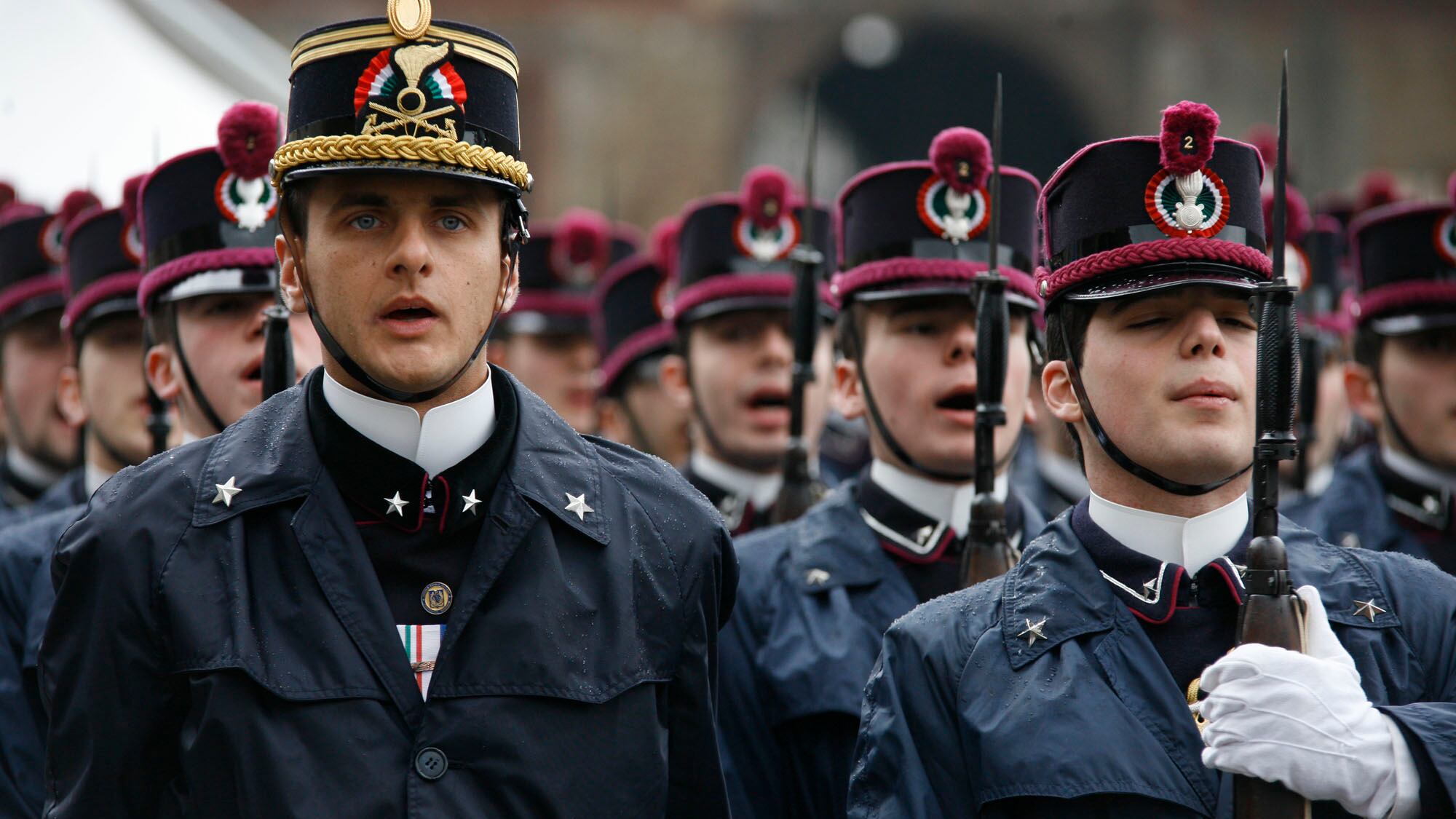 Piazza Duomo, oggi giurano gli 86 allievi della Teulié