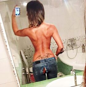 Sarah Nile nuda su Instagram, foto 9
