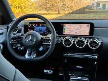 Mercedes CLA Coupè 35 AMG: guarda la gallery della berlina sportiva da 306 CV 15