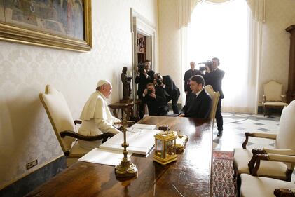 Renzi con la famiglia in Vaticano da papa Francesco 8