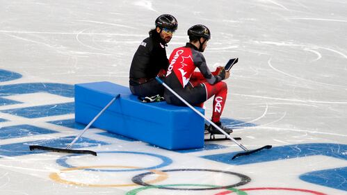 Pattinatori in allenamento alla Adler Arena di Sochi 1