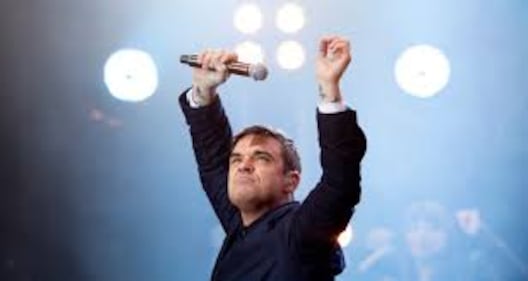 Robbie Williams e la moglie Ayda Field 15