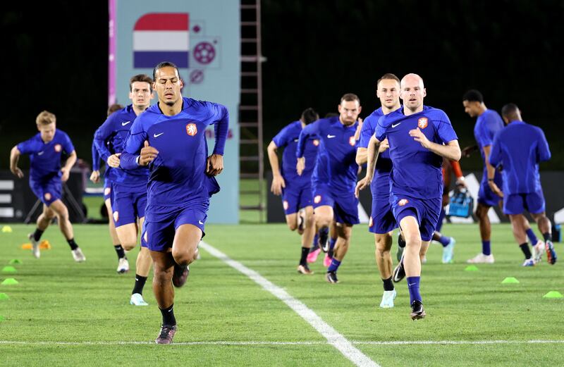 Van Dijk e Klaassen si allenano alla vigilia di Olanda-Argentina
