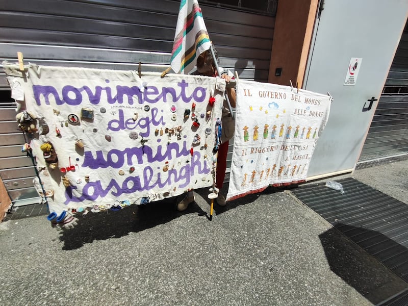 "No al genocidio", gli slogan in piazza a Roma. Contestato pure il Pd 6