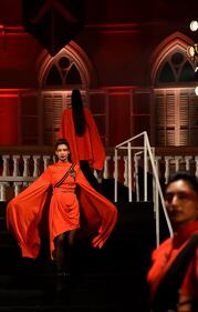 LakmÈ Fashion Week: le foto dalla kermesse indiana 4