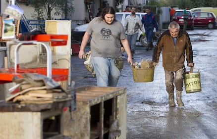 Oriveto, si ripuliscono le strade 10