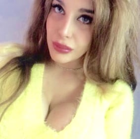 Charlotte Caniggia 11