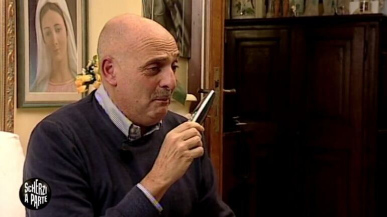 Paolo Brosio: "Se guardo una donna faccio pensieri impuri"