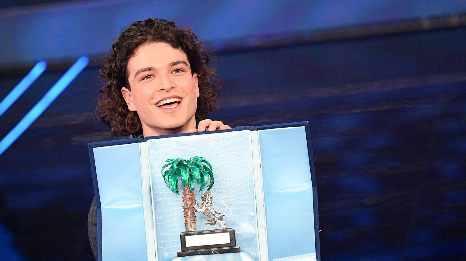 Leo, il ragazzo d'altri tempi (anche musicali)