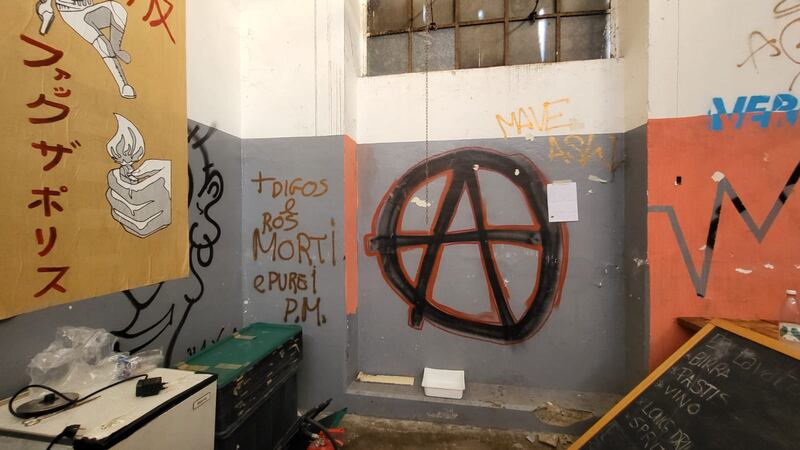 Sgomberati gli anarchici dall'ex Lavatoio comunale di Torino 1