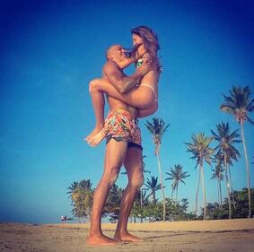 Gracia De Torres hot, selfie in bikini 8