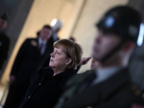 Berlino e Parigi vogliono imporci il "super" ministro delle Finanze