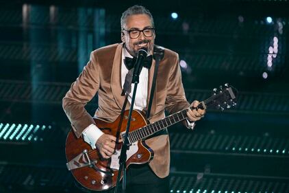 Sanremo 2025 le immagini più belle della 1a serata 10