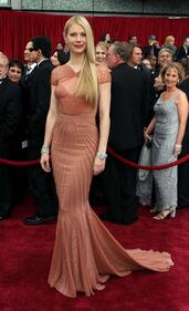 Gwyneth Paltrow, le foto della sexy attrice 12