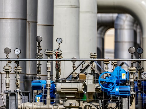 "La Russia paghi 5 miliardi": si infiamma la guerra del gas tra Mosca e Kiev