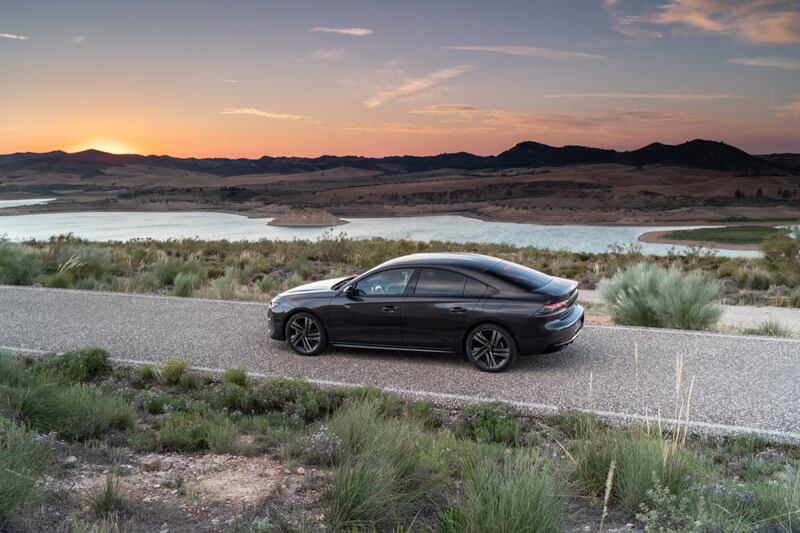 Nuova Peugeot 508 2023: guarda le foto 12