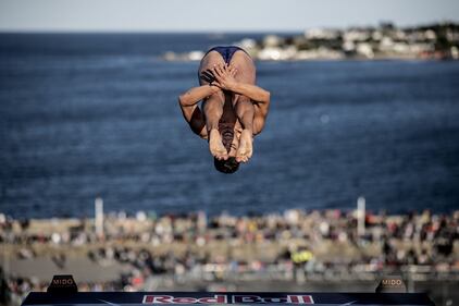  I tuffi da 27 metri della Red Bull Cliff Diving World Series 2019 6