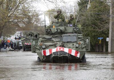L'esercito canadese dispiegato contro l'alluvione in Quebec 22