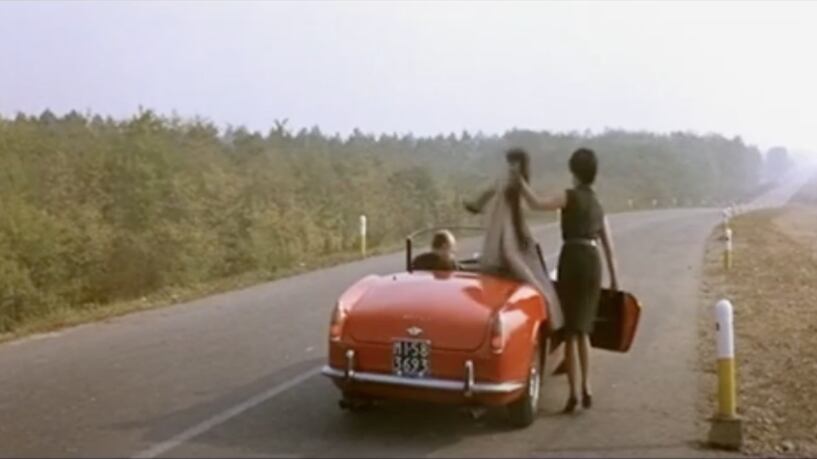 Sofia Loren sgasava in Ferrari in "Ieri, oggi, domani"
