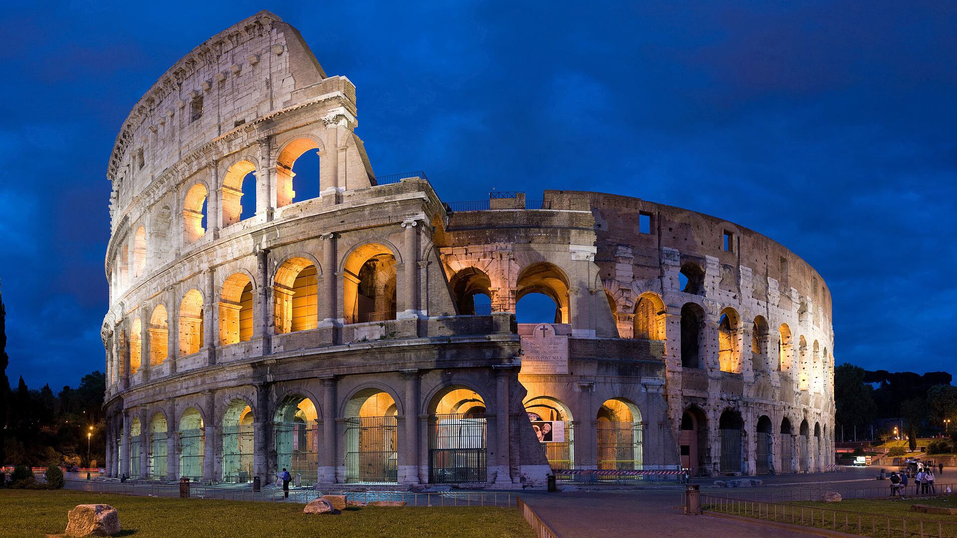 "Il Colosseo? Un mucchio di rovine" Così i turisti stranieri demoliscono i monumenti italiani su Tripadvisor