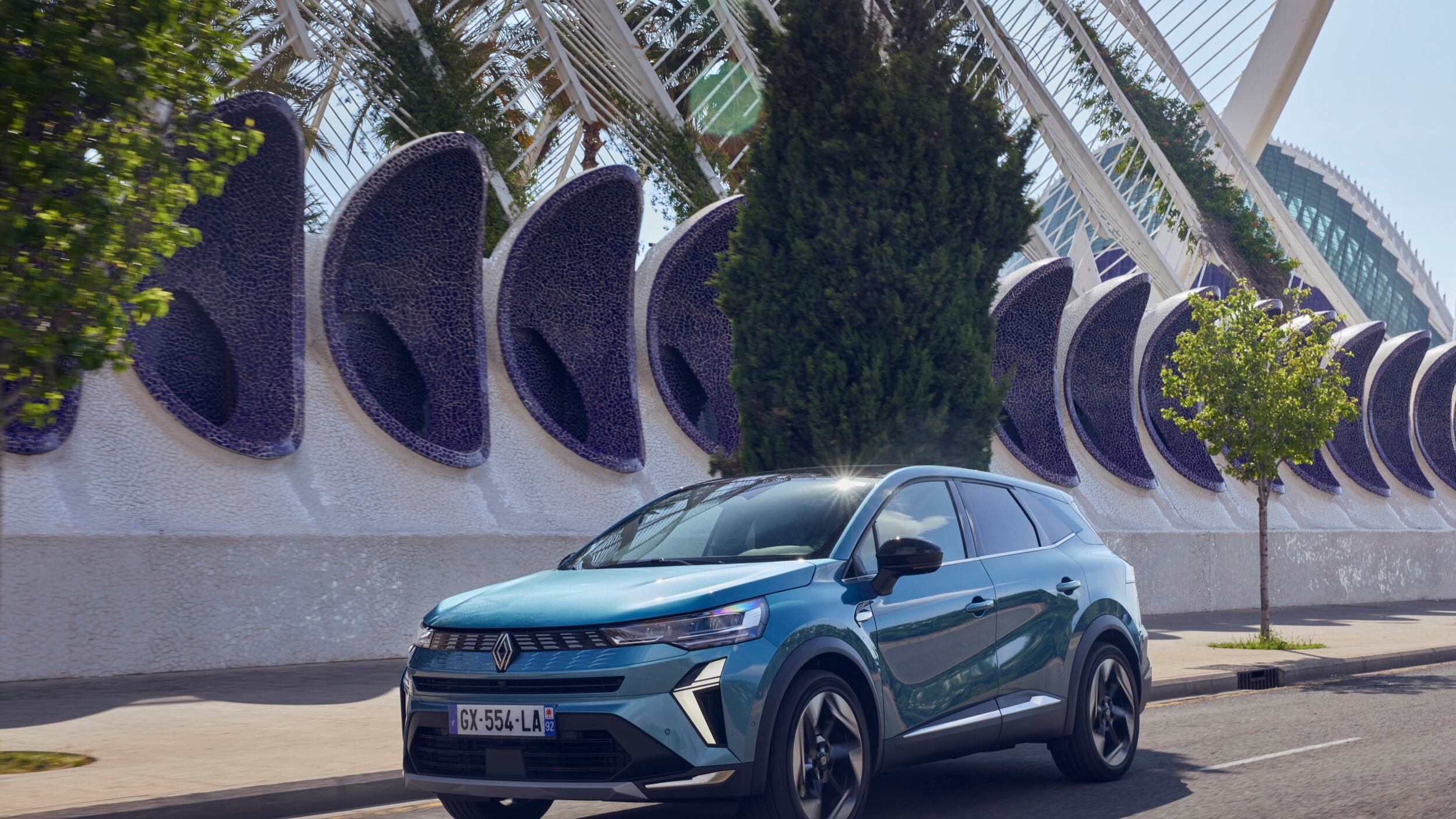 Renault Symbioz E-Tech: il nuovo crossover full-hybrid, bassi consumi, tanto spazio