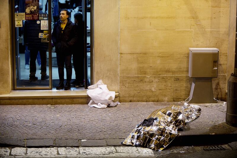Rapina nel Napoletano, gioielliere uccide uno dei malviventi 18