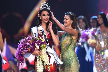 Miss Universo 2018, gli abiti più sensuali 5