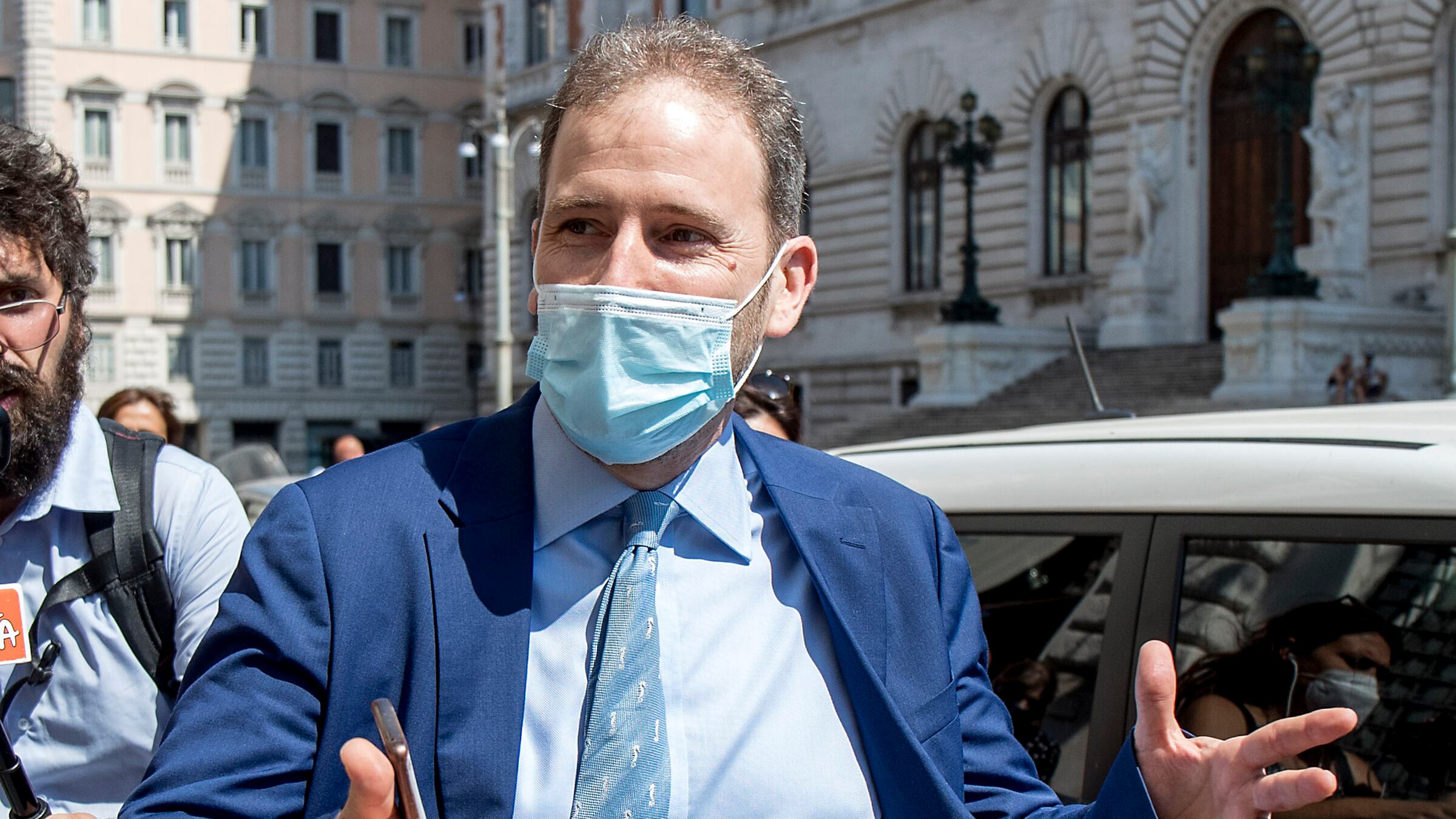 Dibba, Casaleggio e il piano anti grillini: cosa c'è dietro lo stop a Rousseau