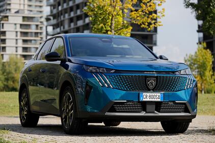 Nuova Peugeot 3008, guarda tutte le foto 42