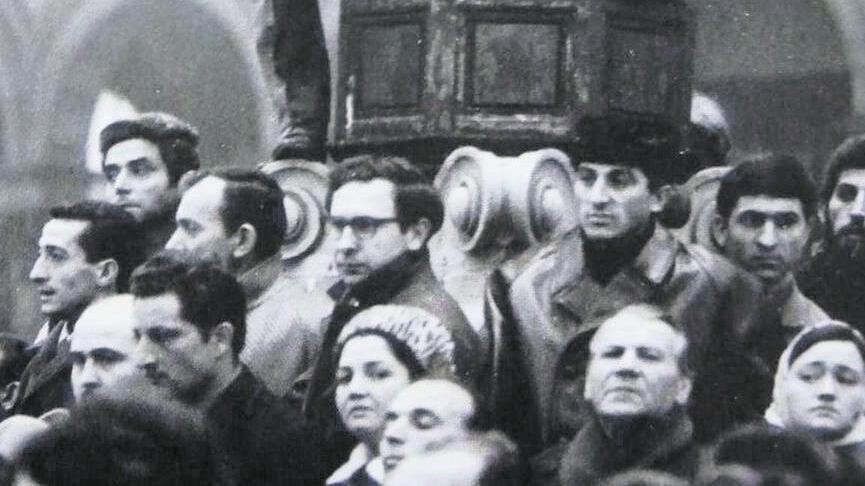 Quei funerali a Milano e la democrazia in lutto