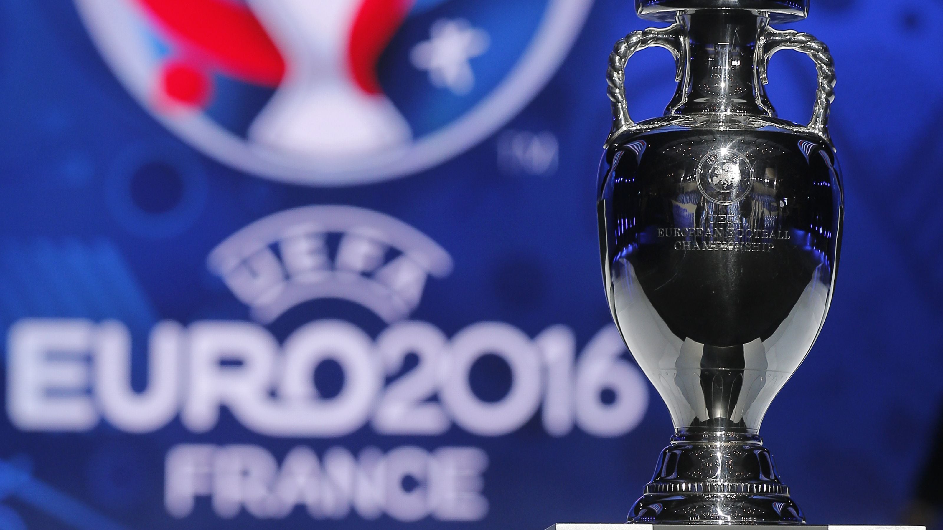 Europei, la Uefa non cede al terrore: "Non giocheremo a porte chiuse"