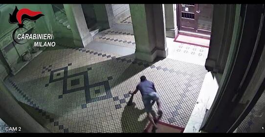 Furti e ricettazione: arrestati 9 rom 5