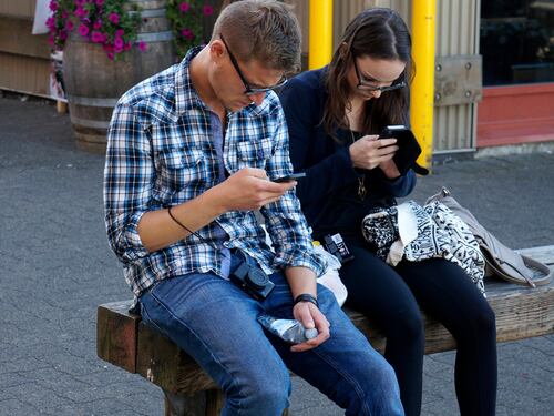 Ci vogliono 224 tweet per conquistare una donna