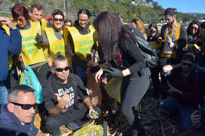 Piero Pelù a Sanremo inaugura il Clean Beach Tour 6