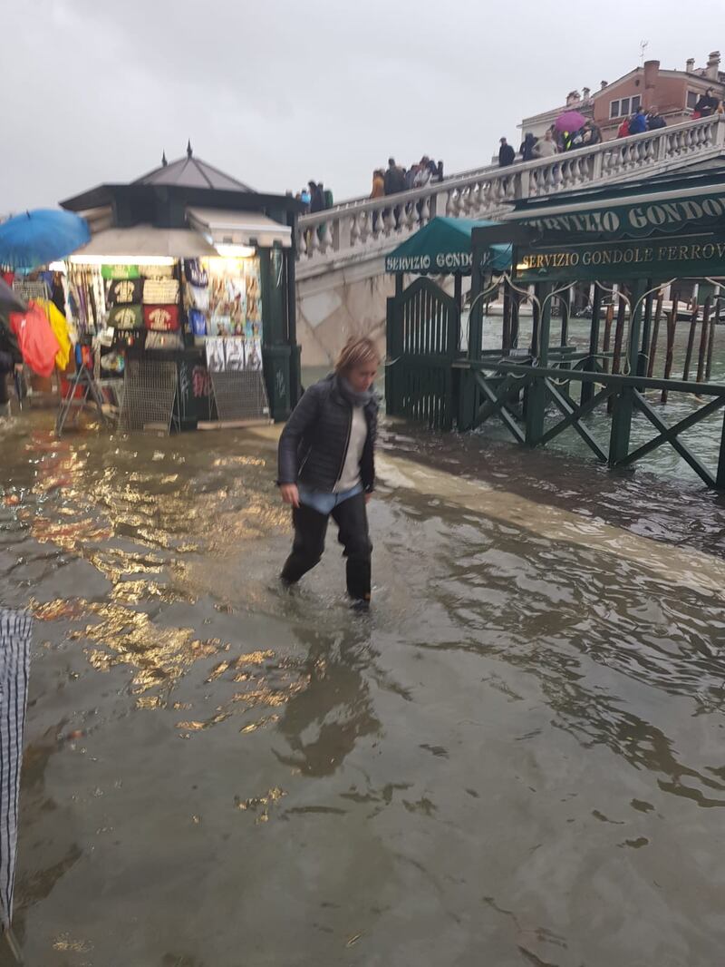 Maltempo in Veneto. Ponte della Priula: crolla il ponte 10
