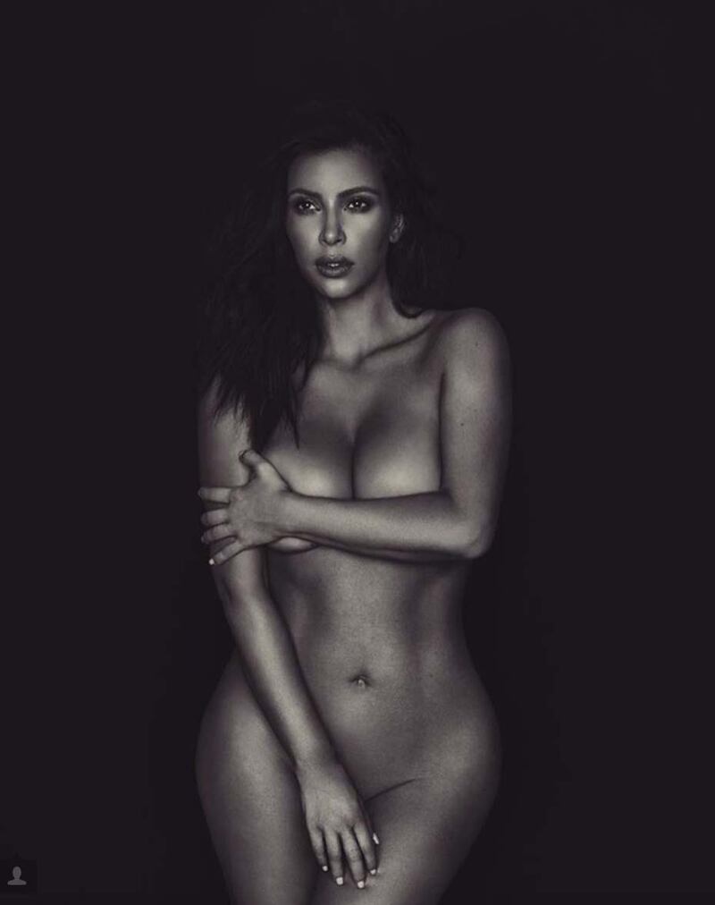 Kim Kardashian, tutti i nudi su Instagram 4